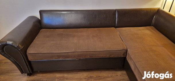 L alakú ággyá alakítható kanapé 