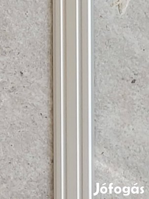 L aluminium profil, 82,5 x 2,5 x 08 cm