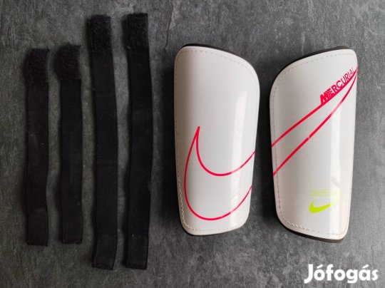 L-es Nike Mercurial Hardshell használt sípcsontvédő 