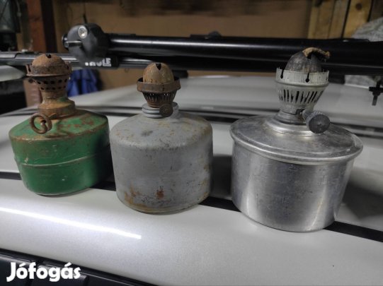 Lâmpabetétek tartalyok