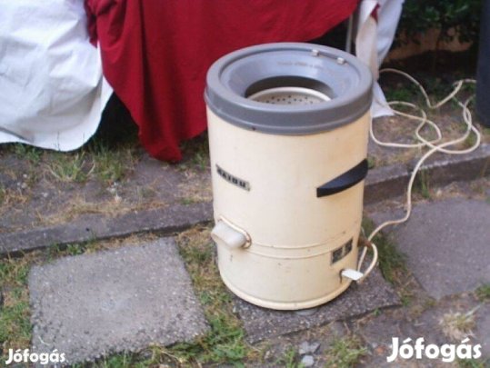 Lábfékes Centrifuga