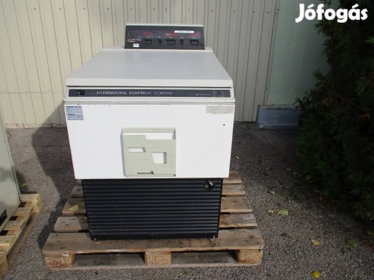 Labor centrifuga Thermo Hűthető (805)