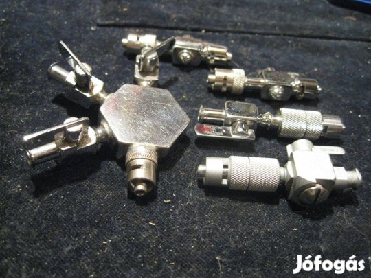 Laboratóriumi, orvosi kis csapok, szelepek