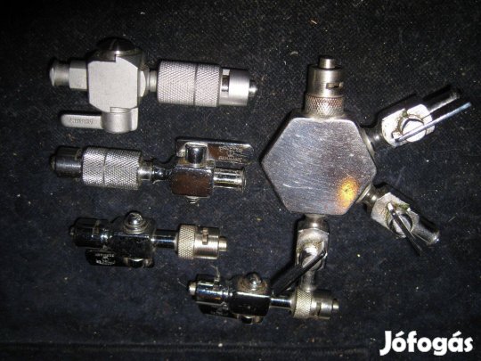 Laboratóriumi golyóscsapok és keverő