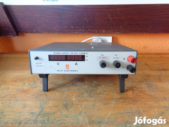 Labortápegység tápegység 0-75V 0-2A 150W ( 5823)