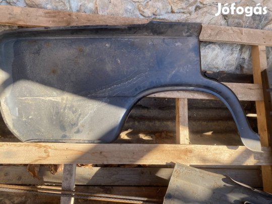 Lada 2101 hátsó sárvédő 