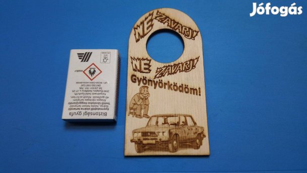 Lada 2107 mintás Netábla. NE Zavarj! feliratos tábla, garázsra