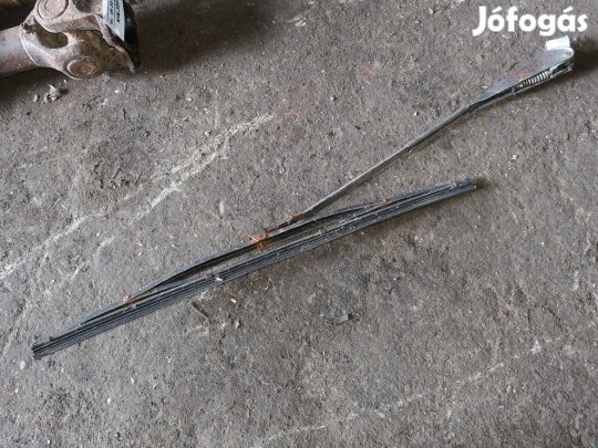 Lada Niva Jobb Első Ablaktörlő Kar