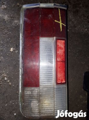 Lada Niva Jobb Hátsó Lámpa