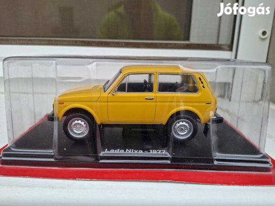 Lada Niva modell eladó! 1:24