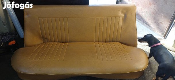 Lada hátsó űlés!