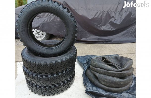 Lada niva 4 db gyári gumi 4 db gyári belsővel