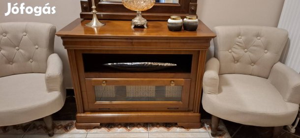 Lajos Fülöp komód