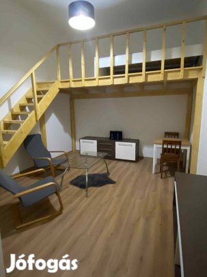 Lakás 32nm Budapest 6. kerület