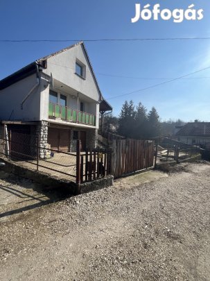 Lakás árban családi ház Miskolc-Vargahegyen!