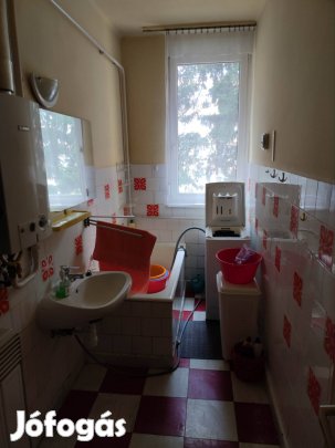 Lakás bérbeadása 