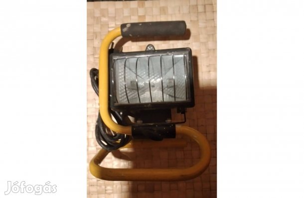 Lakás felújításnál használt, erős fényű reflektor olcsón eladó