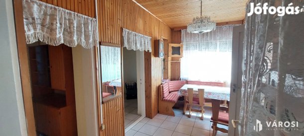 Lakható kis ház a CSapókertben!