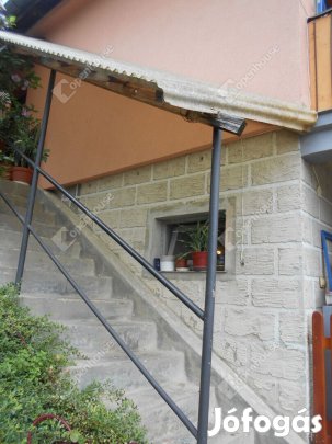 Lakható zártkerti ingatlan.