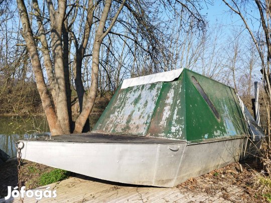 Lakóhajó, kabinos csónak eladó