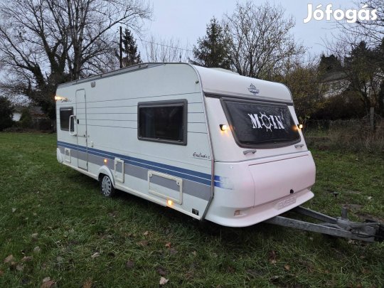 Lakókocsi 2 év műszakival a szállítás megoldható