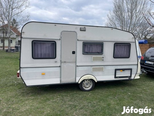 Lakókocsi Hobby De Luxe 430-as eladó