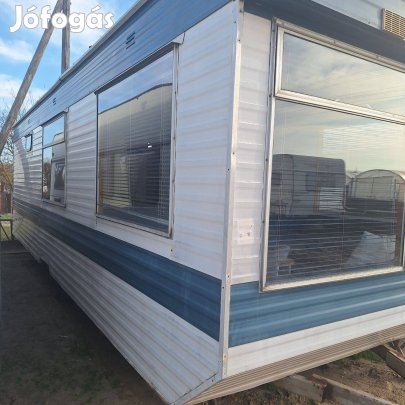 Lakókocsi /Mobilház eladó!