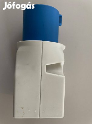 Lakókocsi áram vételezési átalakító