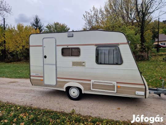 Lakókocsi jó állapotban a szállítás megoldható