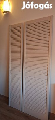 Lamellás bútorajtó