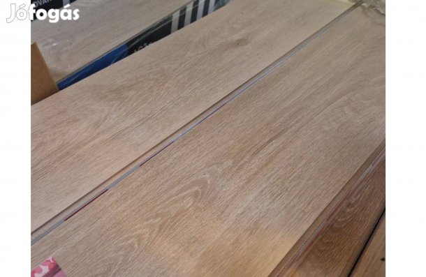 Laminált padló 8 mm Dub Lugano modern