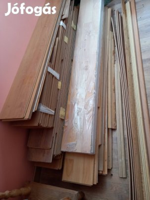 Lamináltlap újszerüek .