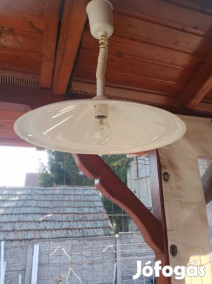 Lámpa eladó, Ócsa