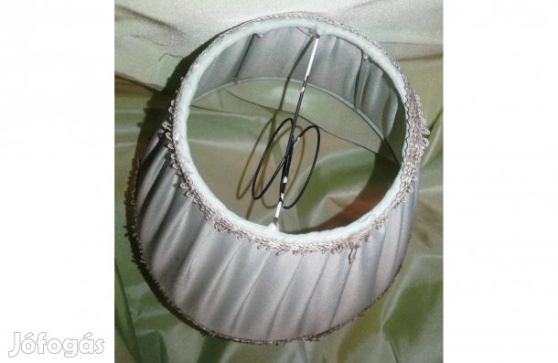 Lámpa ernyő 16 cm magas selyem almazöld 800,-Ft