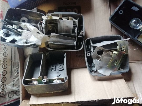 Lámpa ház ,komplett bolti új ,de a búra hiányzik