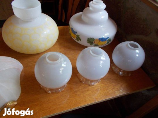 Lámpák és lámpabúrák