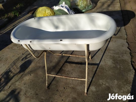 Lampart retro zománcozott mosókád, fürdetőkád