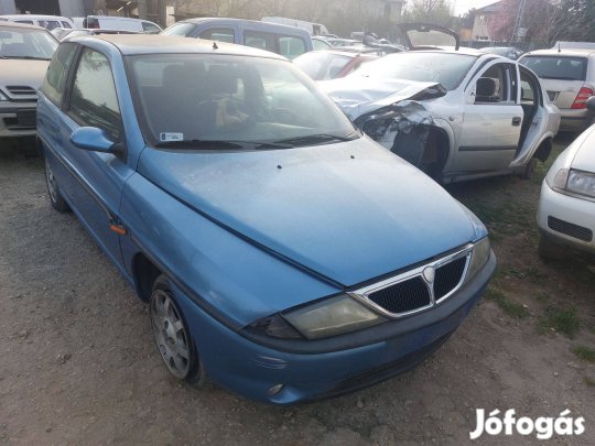 Lancia Y 1.2 alkatrésssszei