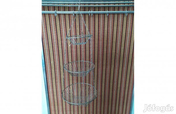 Láncos akasztható kosarak, tárolók