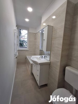 Landorhegyi úton 1. emeleti teljes körűen felújított lakás