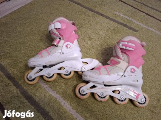 Lány görkorcsolya, 30 -33 méret, + ingyen 3 részes védőfelszerelés