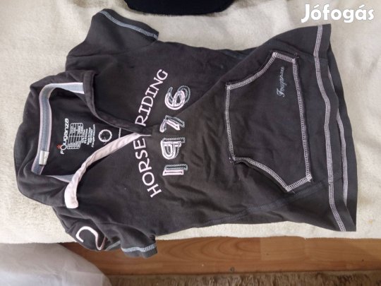 Lány lovagló póló megkímélt 500 Ft, 118 -as méret. Fouganza