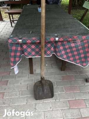 Lapát eladó nyéllel
