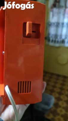 Lapozos elektromos óra