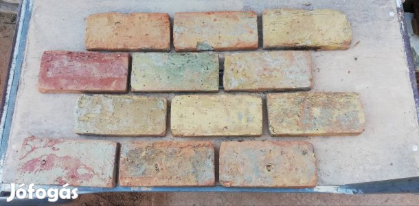 Lapra vágott külső rusztikus szeletelt tégla 