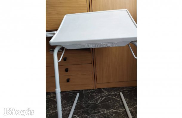 Laptop asztal, kis asztal, etető asztal