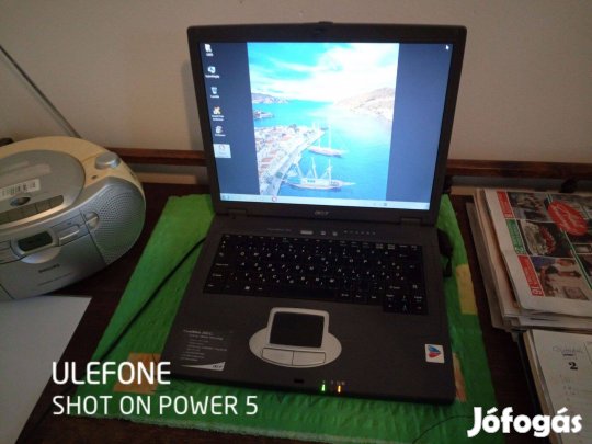 Laptop eladó ! Windows 7 van rajta ! Működik ! Netezni lehet vele !