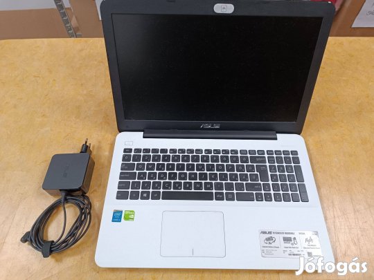 Laptop fehér Asus x554L 8GB RAM, táskával