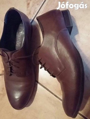 Lasocki 39~es barna cipő