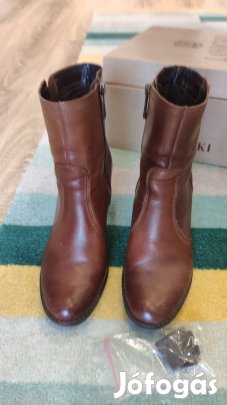 Lasoczki női bőr bokacsizma 36-os méret 